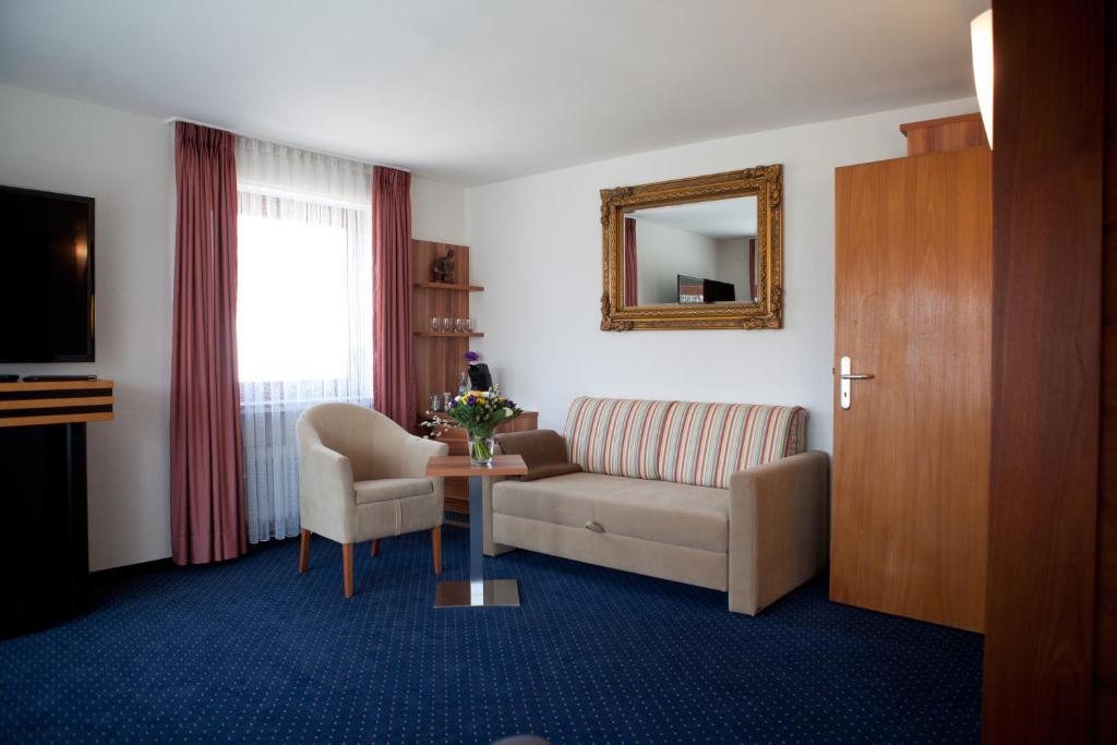 Hotel Knaus Am Hafen Uhldingen-Mühlhofen Kamer foto