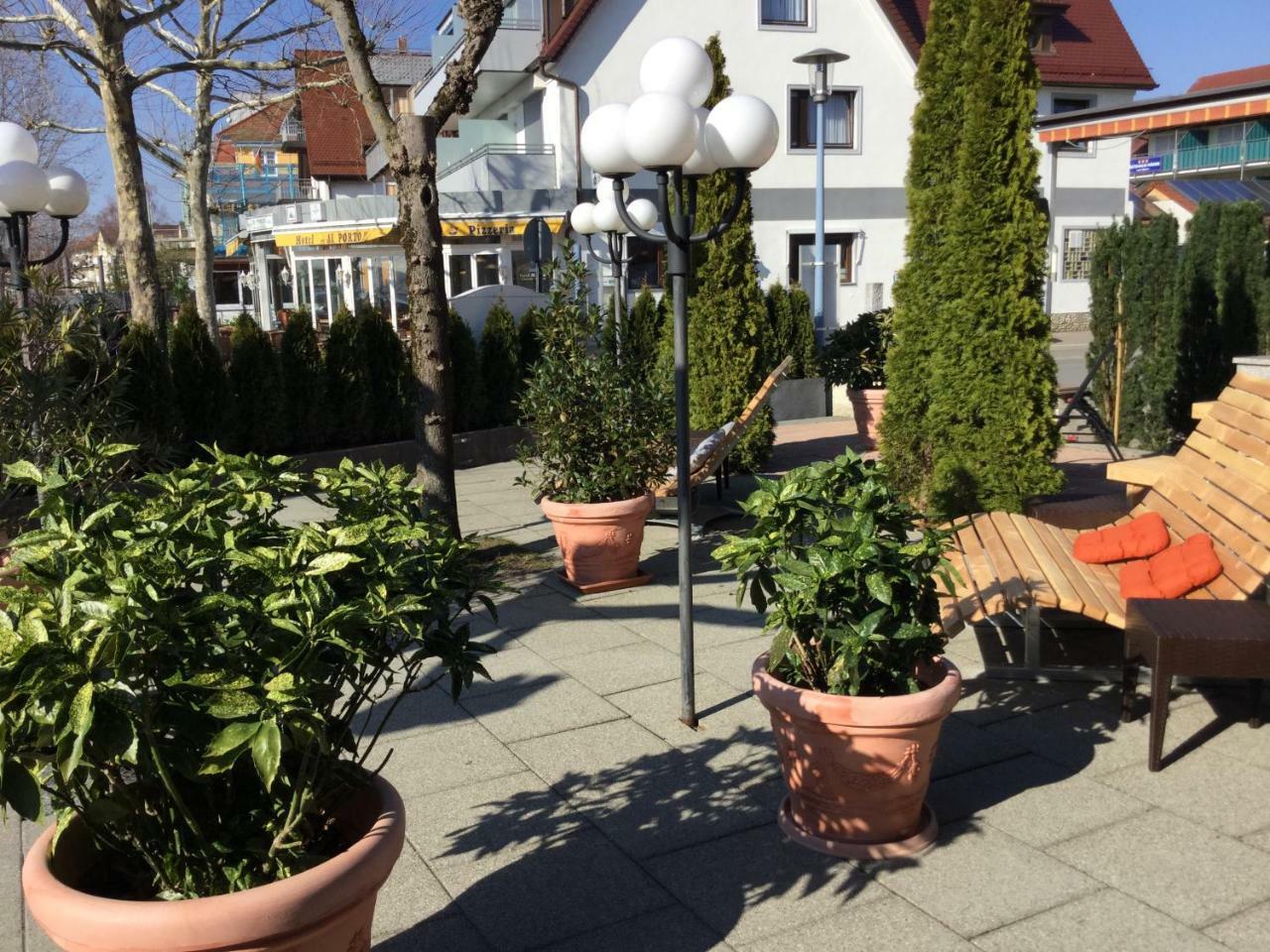 Hotel Knaus Am Hafen Uhldingen-Mühlhofen Buitenkant foto