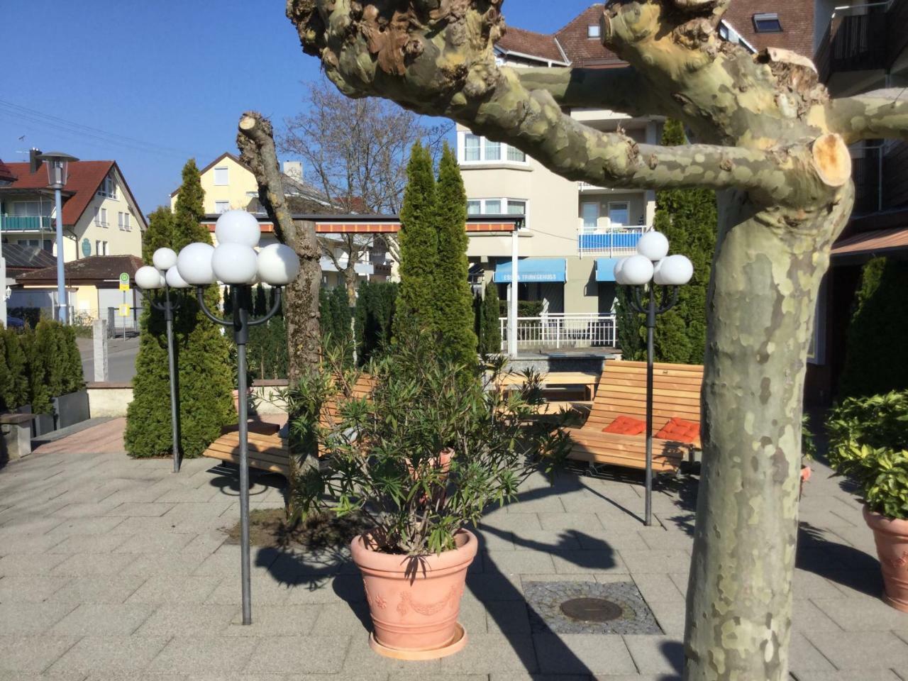 Hotel Knaus Am Hafen Uhldingen-Mühlhofen Buitenkant foto
